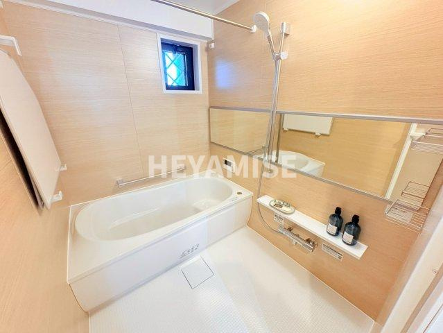 アプローズ長崎南ベイサイドヒルズ弐番館の洋室|※類似物件参照※