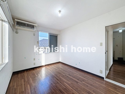 【居間・リビング】 | ヴィラージュ三室Ａ・Ｂ