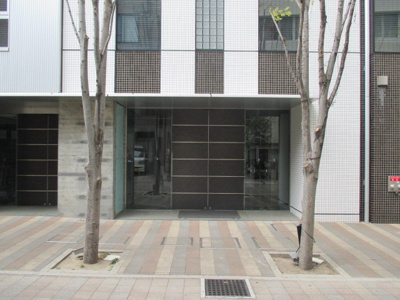 【エントランス】 | モデルノ・トッレ松濤