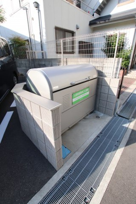 【その他共用部分】 | グランレイク金剛 | 敷地内ゴミ捨場