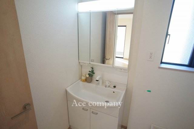 【独立洗面台】 | 八尾市堤町2丁目　【1号棟/全2区画】 | 【シャンプードレッサー☆】