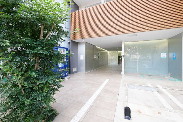 Felis北堀江のエントランス