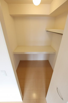 【収納】 | ファミリア金剛 | ウォークインクローゼット