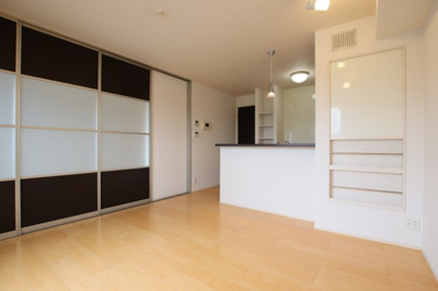 【居間・リビング】 | ファミリア金剛