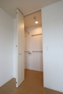 【収納】 | ファミリア金剛