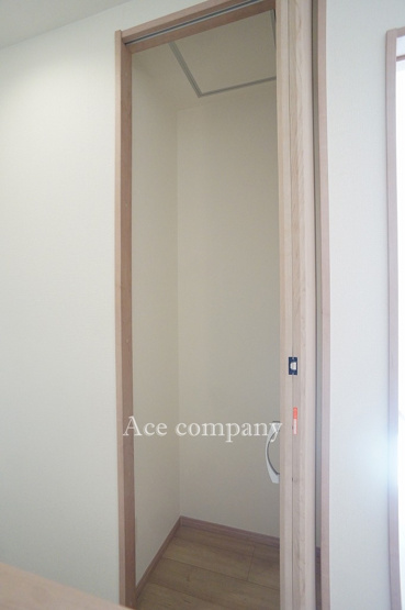 【収納】 | 東大阪市大蓮東2丁目　【1号棟/全3棟】 | 2階、廊下にある収納です♪