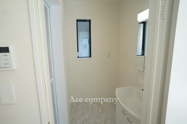 【ランドリースペース】 | 東大阪市大蓮東2丁目　【2号棟/全3棟】