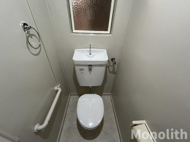 堺市南区茶山台３丁の賃貸マンションのトイレ