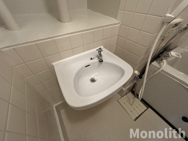 堺市南区茶山台３丁の賃貸マンションの洗面所