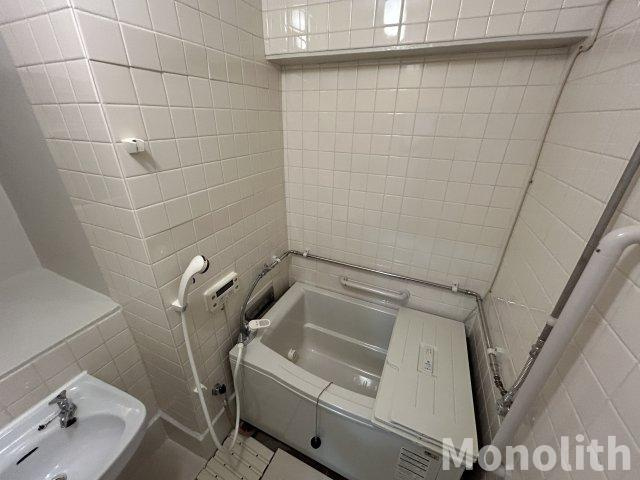 堺市南区茶山台３丁の賃貸マンションの浴室