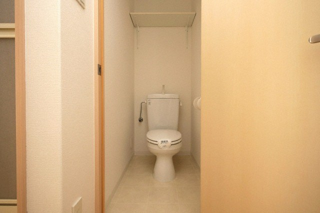 大阪市西区北堀江２丁目の賃貸マンションのトイレ