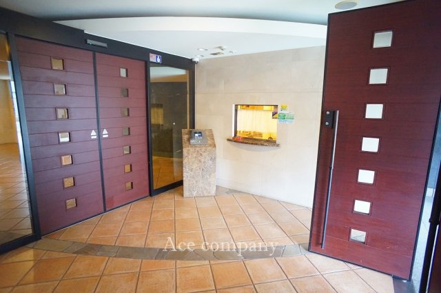 【エントランス】 | アンビエント鴻池新田 | オートロック完備です☆