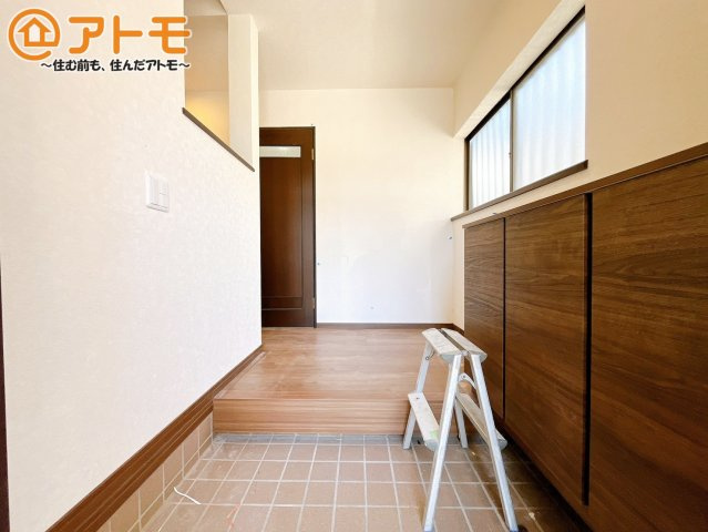 【玄関】 | 富士市三ツ沢　中古戸建て　全1棟