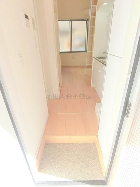 AZEST-RENT羽田Xの玄関|玄関　