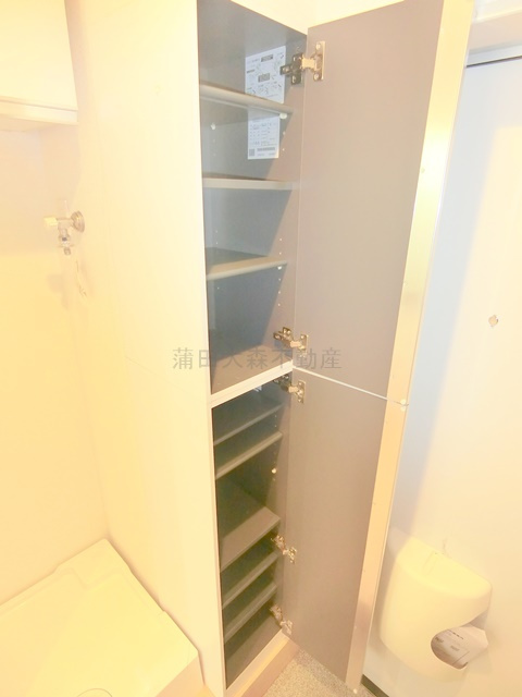 AZEST-RENT羽田Xの収納|玄関収納