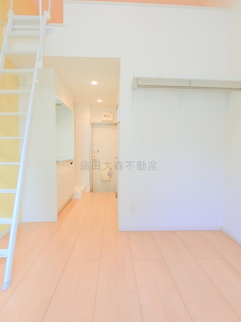 AZEST-RENT羽田Xの内装|洋室