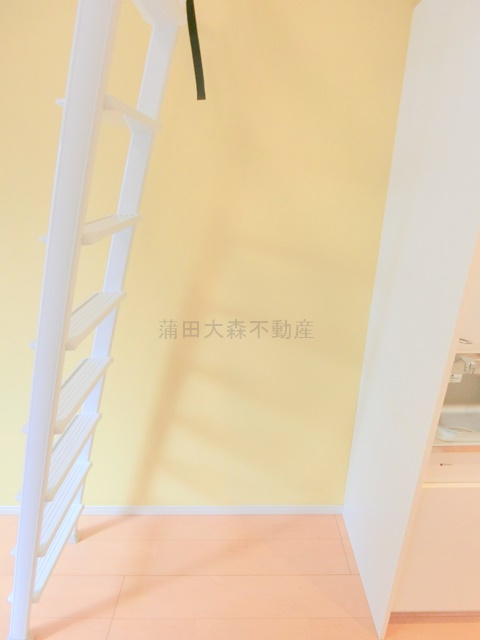 AZEST-RENT羽田Xのキッチン|冷蔵庫置き場