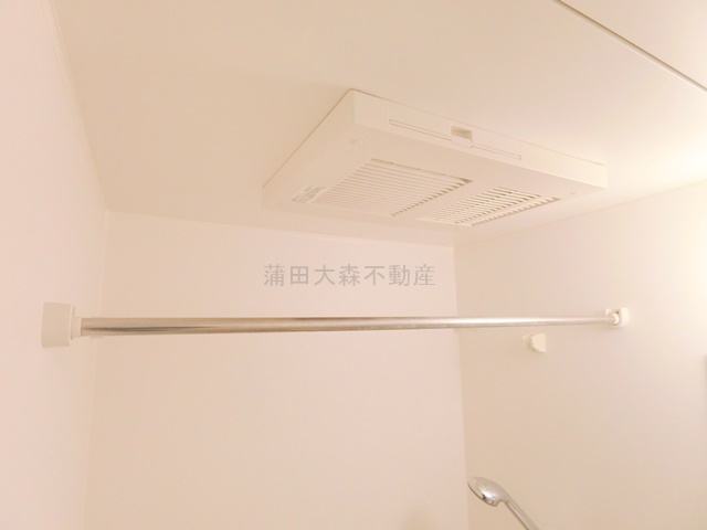 AZEST-RENT羽田Xの浴室