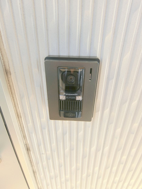 AZEST-RENT羽田Xの玄関