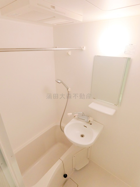 AZEST-RENT羽田Xの浴室|浴室乾燥機能付きのお風呂