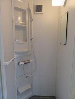 フェリスメリーの浴室|シャワールーム☆