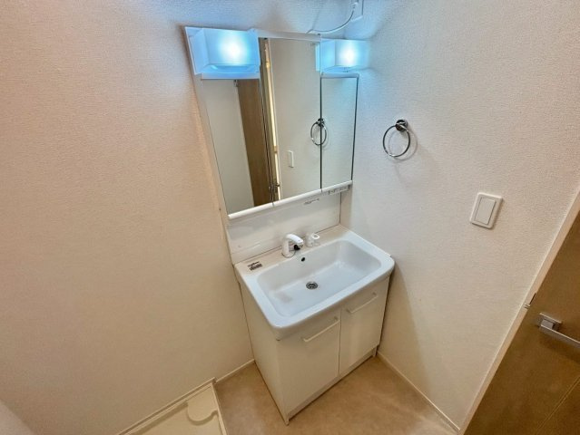 カミーノ　オタンタトレ Ⅰの独立洗面台