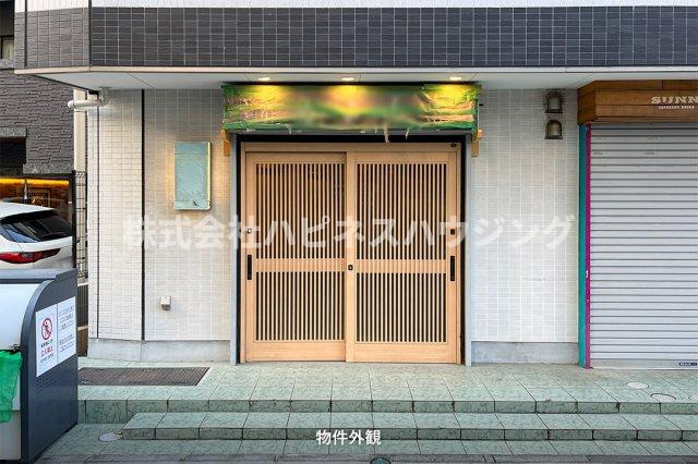 Debonair船橋の外観