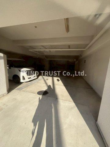 ルネ中之島の駐車場|駐車場があるので、車を買う予定の方も安心です