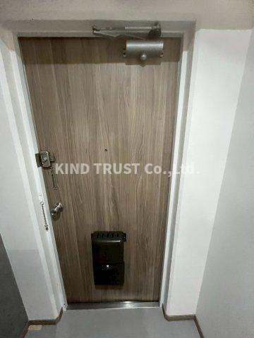 ルネ中之島の玄関|収納もある玄関です