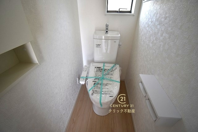 Cradlegarden　 常陸大宮市姥賀町　第3　8のトイレ|毎日使う空間と機能だから、いつまでも清潔なスペースであってほしいのがトイレです。お掃除しやすいシンプルなデザインです。