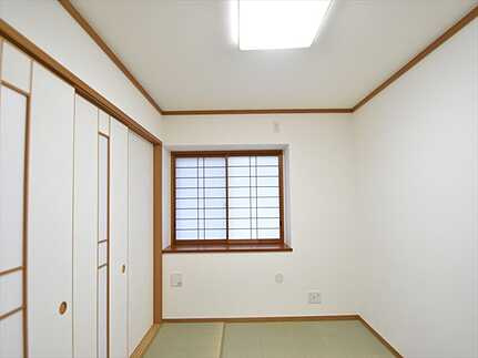 フローレンス緑井グランドアーク弐番館の和室