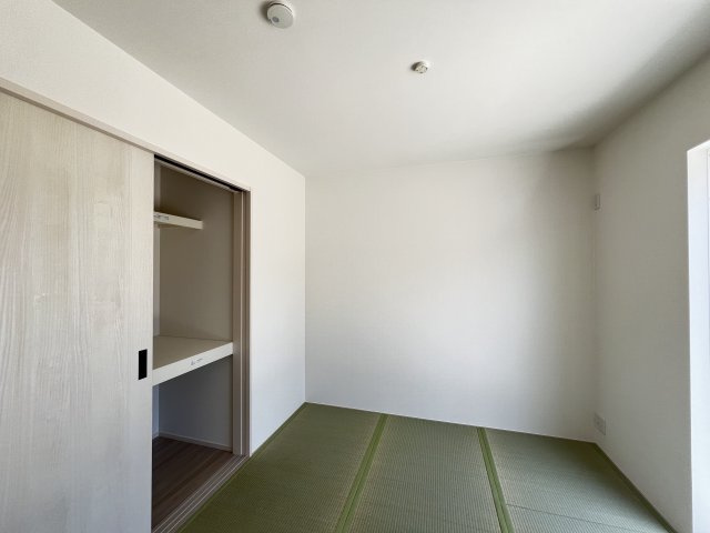 香芝市第1　真美ヶ丘　の和室|畳の上でゆっくりとくつろげる和室です