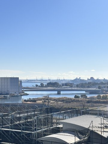 バルコニーからの眺望　MMエリア方面を望む