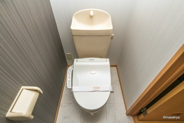 グラノーラのトイレ