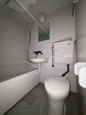 グリーンハイツ麻生(考友第6ビル)のトイレ