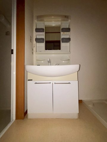 クレストヒルの独立洗面台