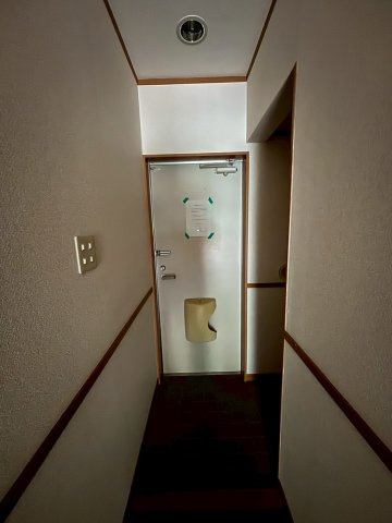 クレストヒルの玄関