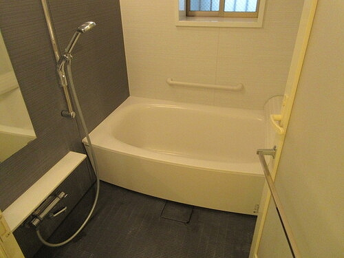 エム・ブランド相模大野の浴室|浴室　内装前　※2023年09月の写真