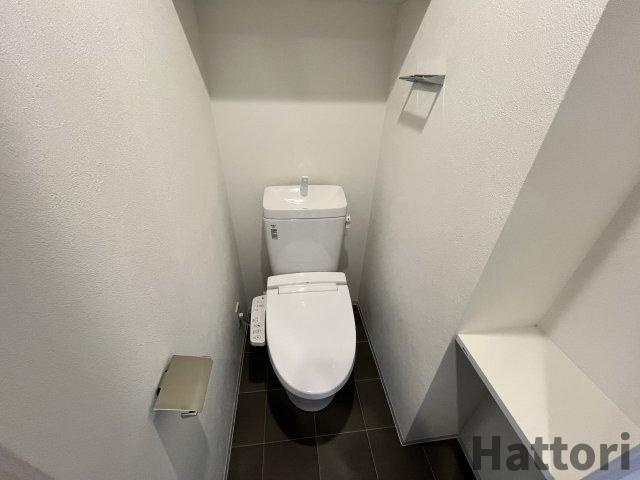 アドバンス大阪ビヤン　仲介手数料無料のトイレ