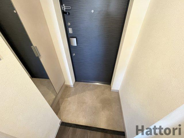 アドバンス大阪ビヤン　仲介手数料無料の玄関