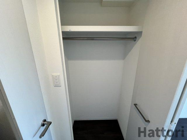 アドバンス大阪ビヤン　仲介手数料無料の収納