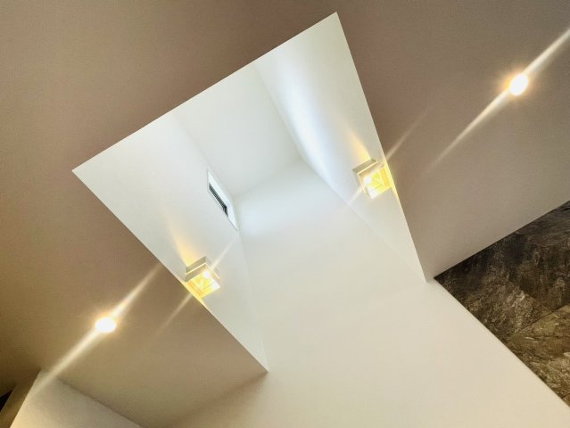 山田出口町の完成予想図|【施工例】
吹抜をつくることで、縦にも空間が広がり、お部屋に開放感をもたらす効果がございます。