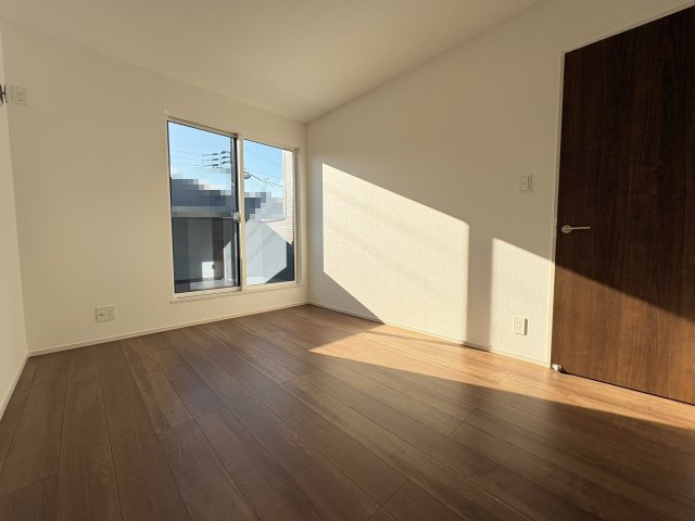 【価格改定】京都市伏見区羽束師鴨川町の洋室|お子様や寝室など多用途に使える洋室です◎