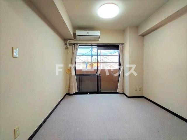 ライオンズマンション稲毛第２の居間・リビング