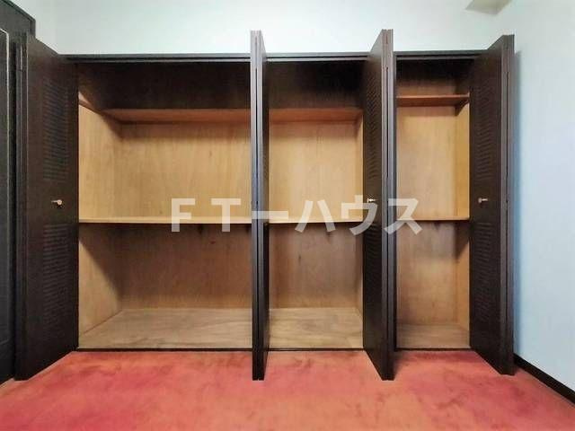 ライオンズマンション稲毛第２の収納