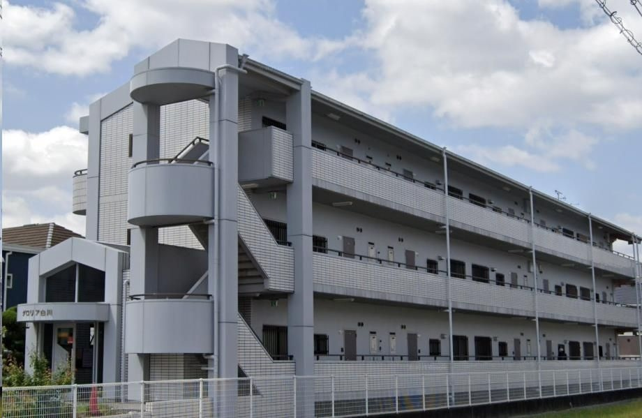 グロリア白川の外観