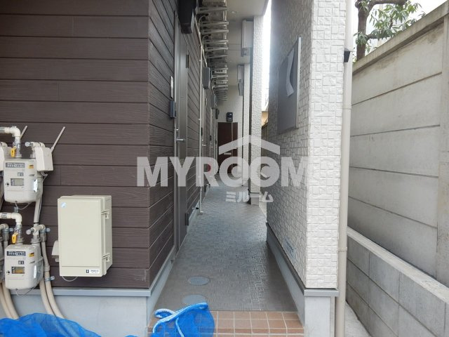 シャルムメゾン阿佐谷のエントランス