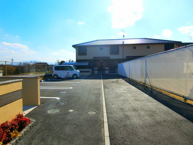 くみの木ヒルズⅠの駐車場