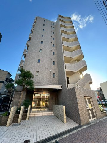 ネオステージ門真の外観|大阪モノレール本線「門真市」駅まで徒歩約4分です。