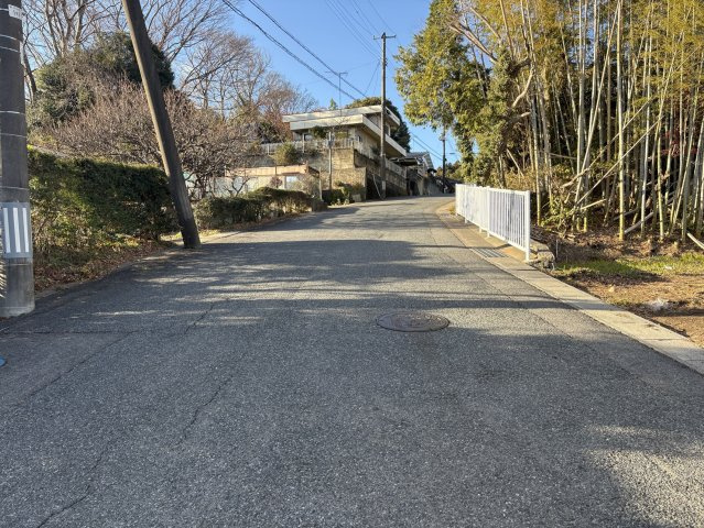 常磐下船尾村山 売土地の前面道路含む現地写真